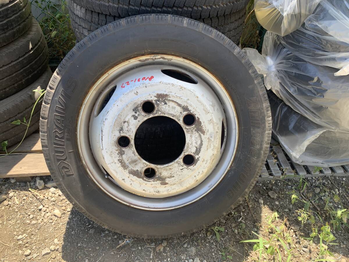 ブリヂストン夏タイヤ 205/60R17、5拍卖