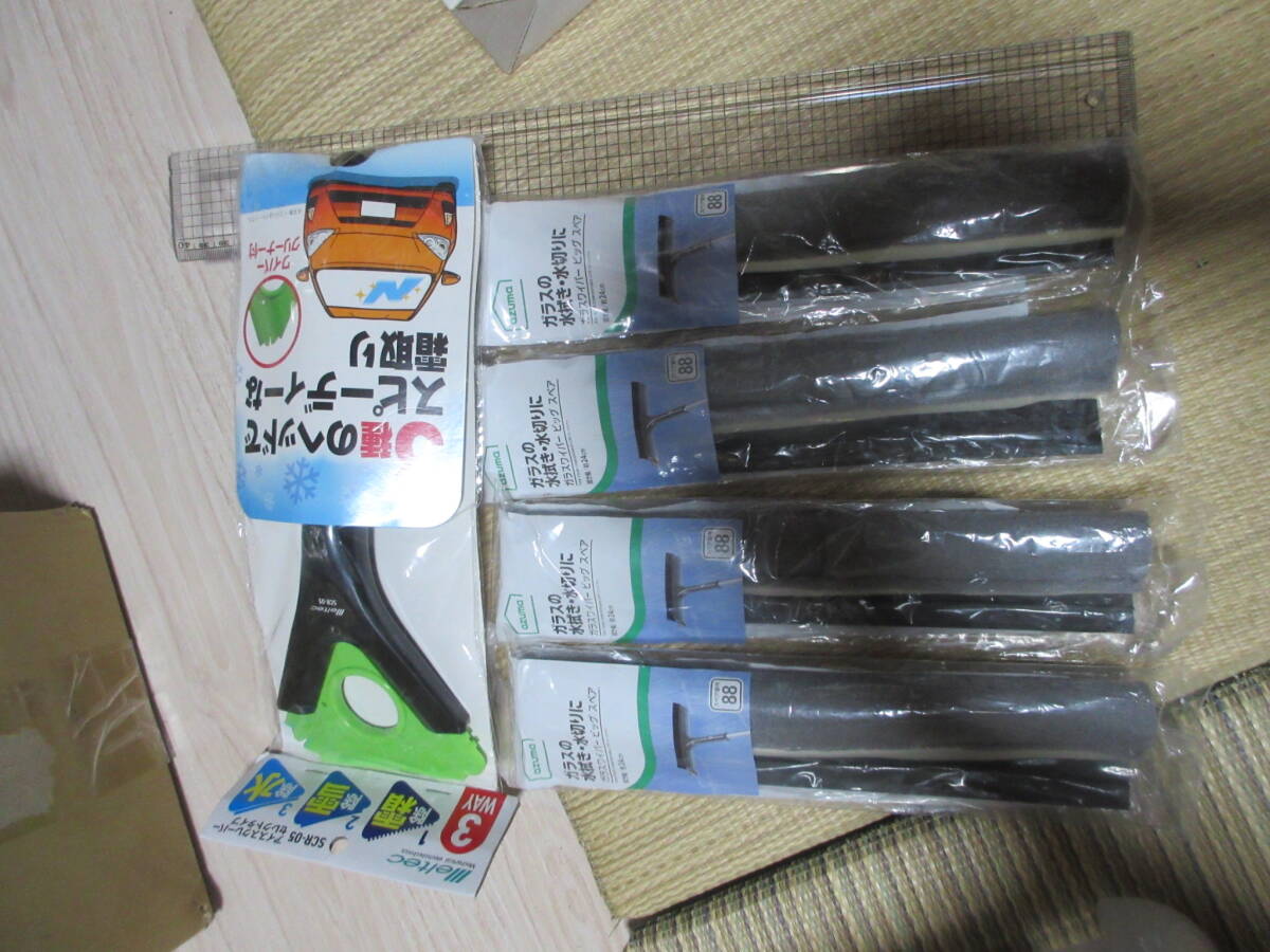 R070917 断捨離 処分「車用スクレーパー 雨/霜/雪1本 OZUMA ガラスワイパースペア 2個 SET 」未使用品拍卖