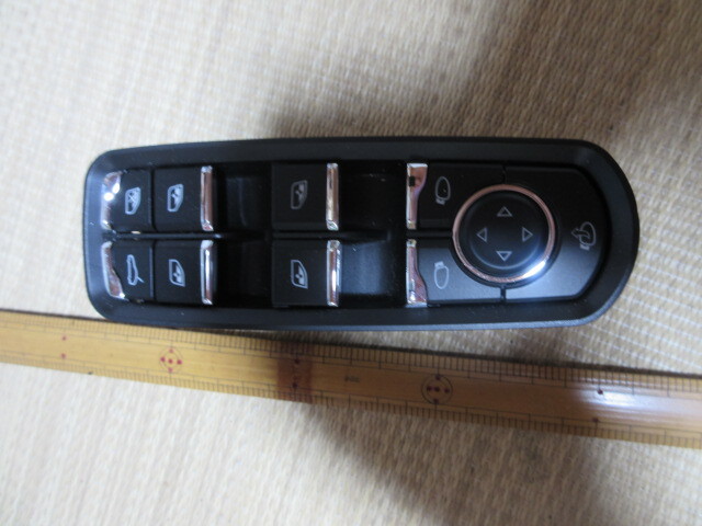 R070917 断捨離 処分「ポルシェ パナメーラー カイエン用 マスターパワーウィンドウスイッチボタンユニット」未使用拍卖