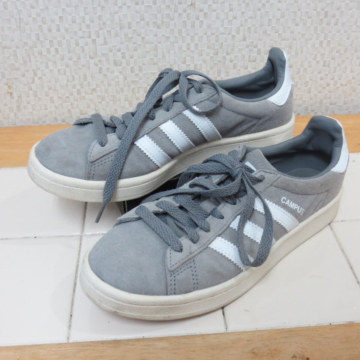 着用少 アディダス キャンパス ART BZ0085 スエード グレー 22㎝ CAMPUS レターパック600円 I9/3拍卖