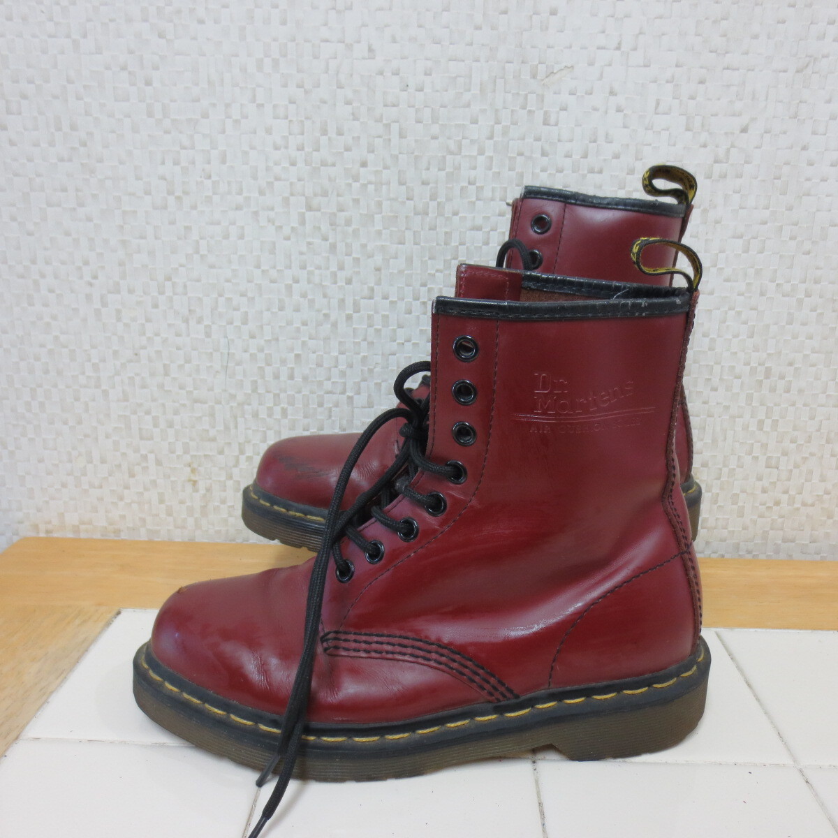 送料 佐川700円 ドクターマーチン 1460 8ホール ブーツ 黒 UK4(約23.0cm) 8EYE BOOT R11822002 k9/10拍卖