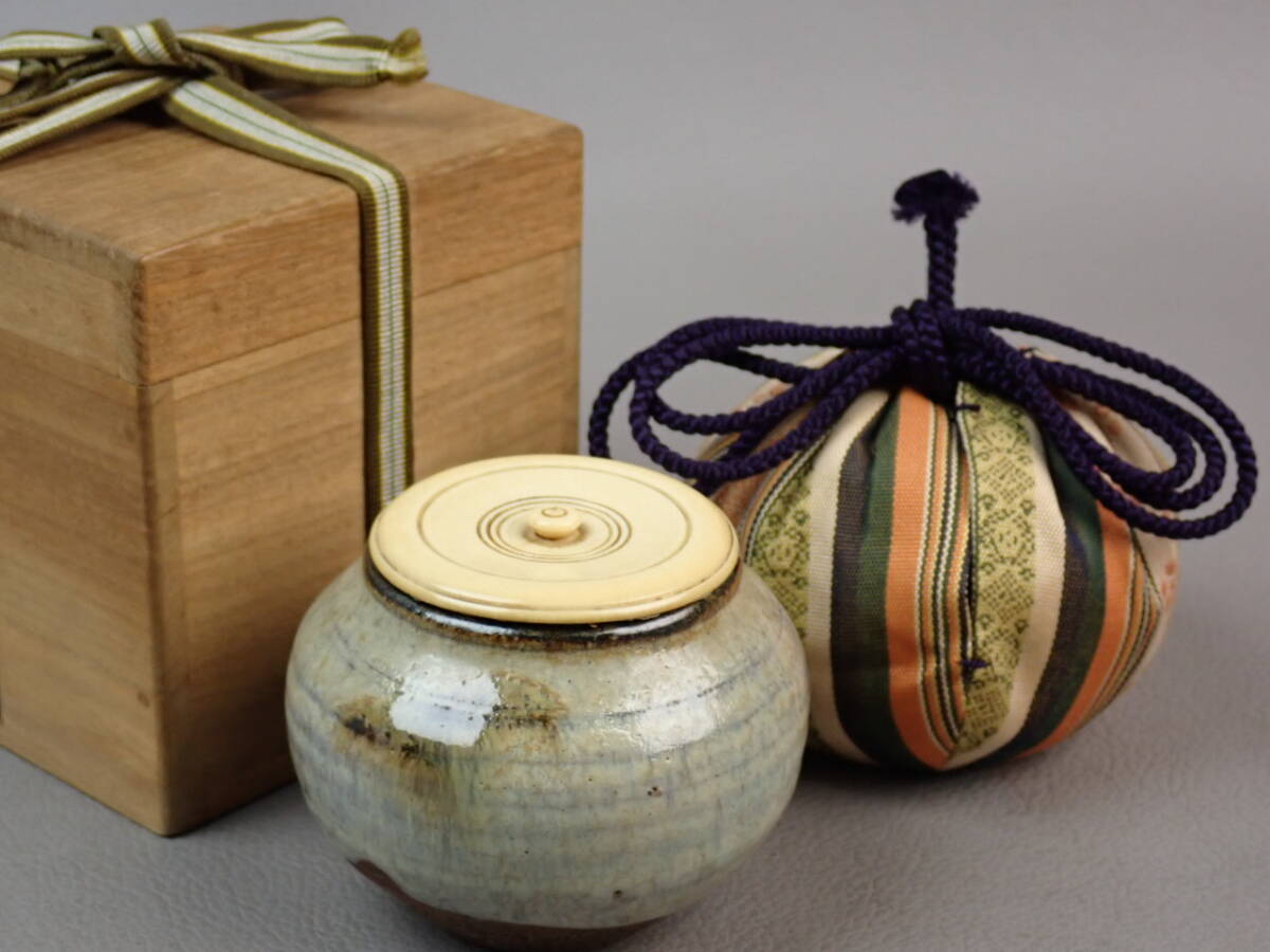 【骨董・茶道具】★李朝★★会寧茶入 go066zb22 朝鮮美術 斑唐津拍卖