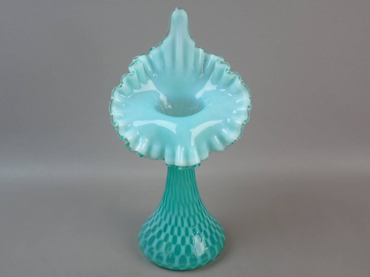 【骨董・茶道具】★古い ガラス★★被せ硝子蘭形花瓶 フリル go026tl.sl31 レトロ 花入 花道 華道 アンティーク拍卖