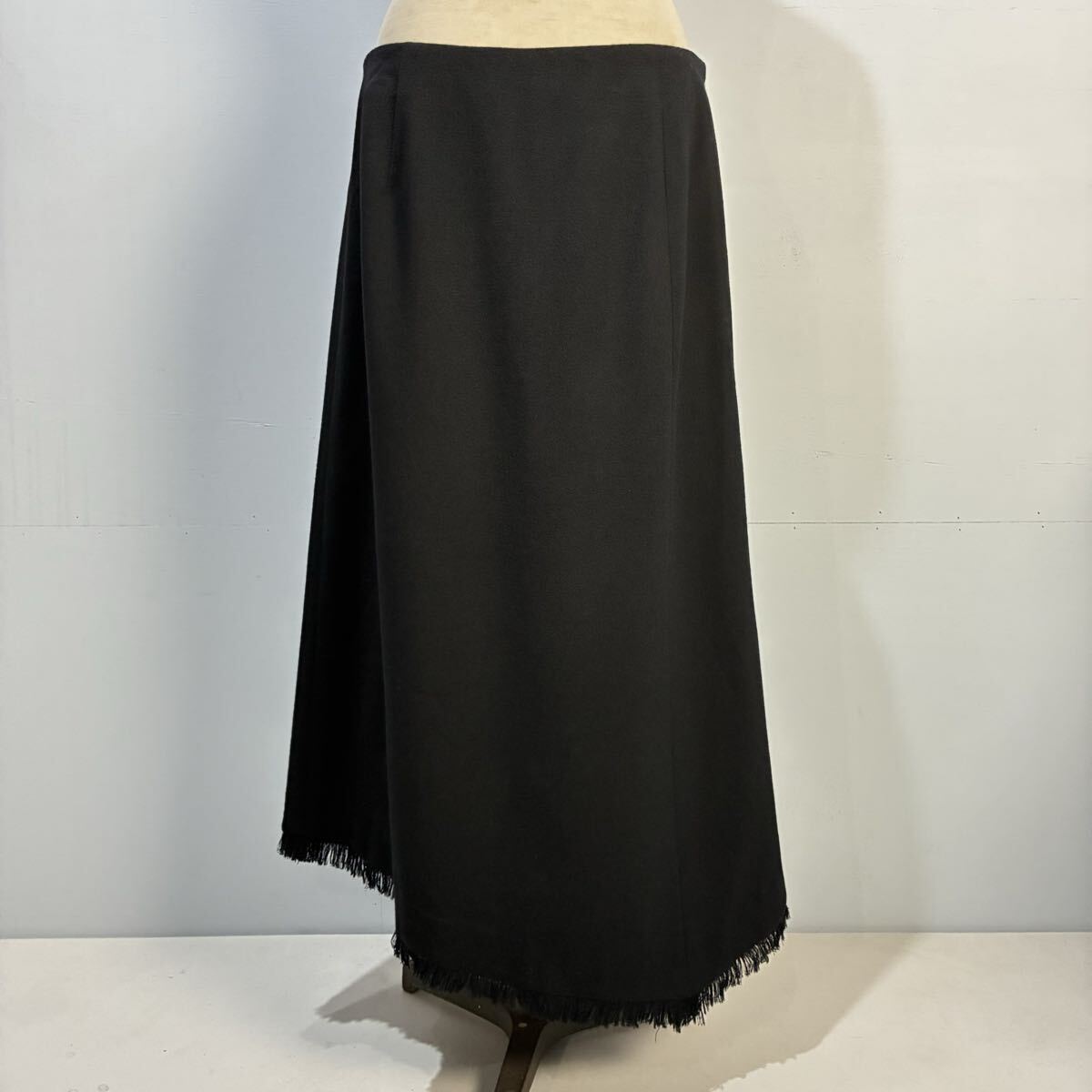 BURBERRY LONDON ロングスカート ウールスカート 三陽商会 アシンメトリーデザイン 黒 バーバリーロンドン【レターパックプラス郵送可】T拍卖