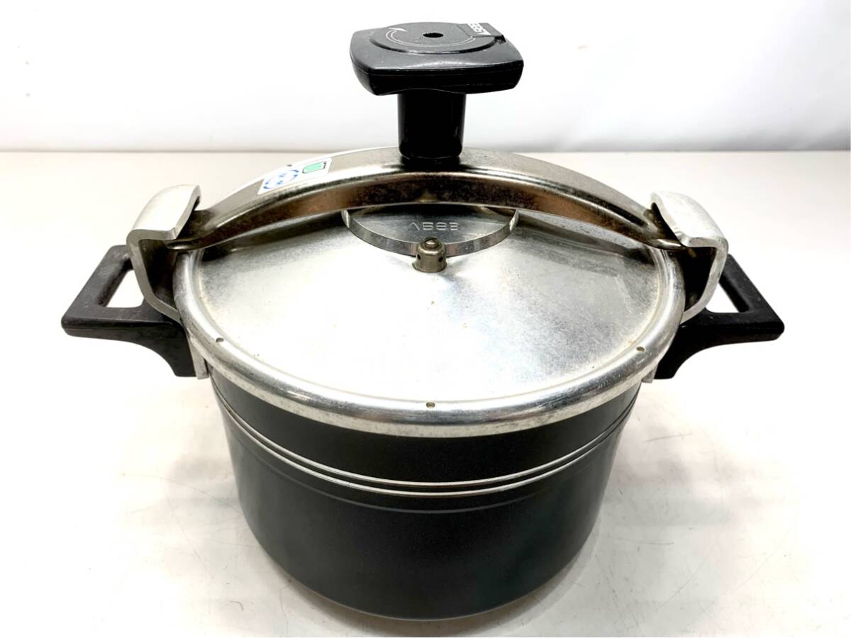 貴重 両手圧力鍋 6L フランス製 SEB FRANCE セブ ONYX ステンレス A9502A12拍卖