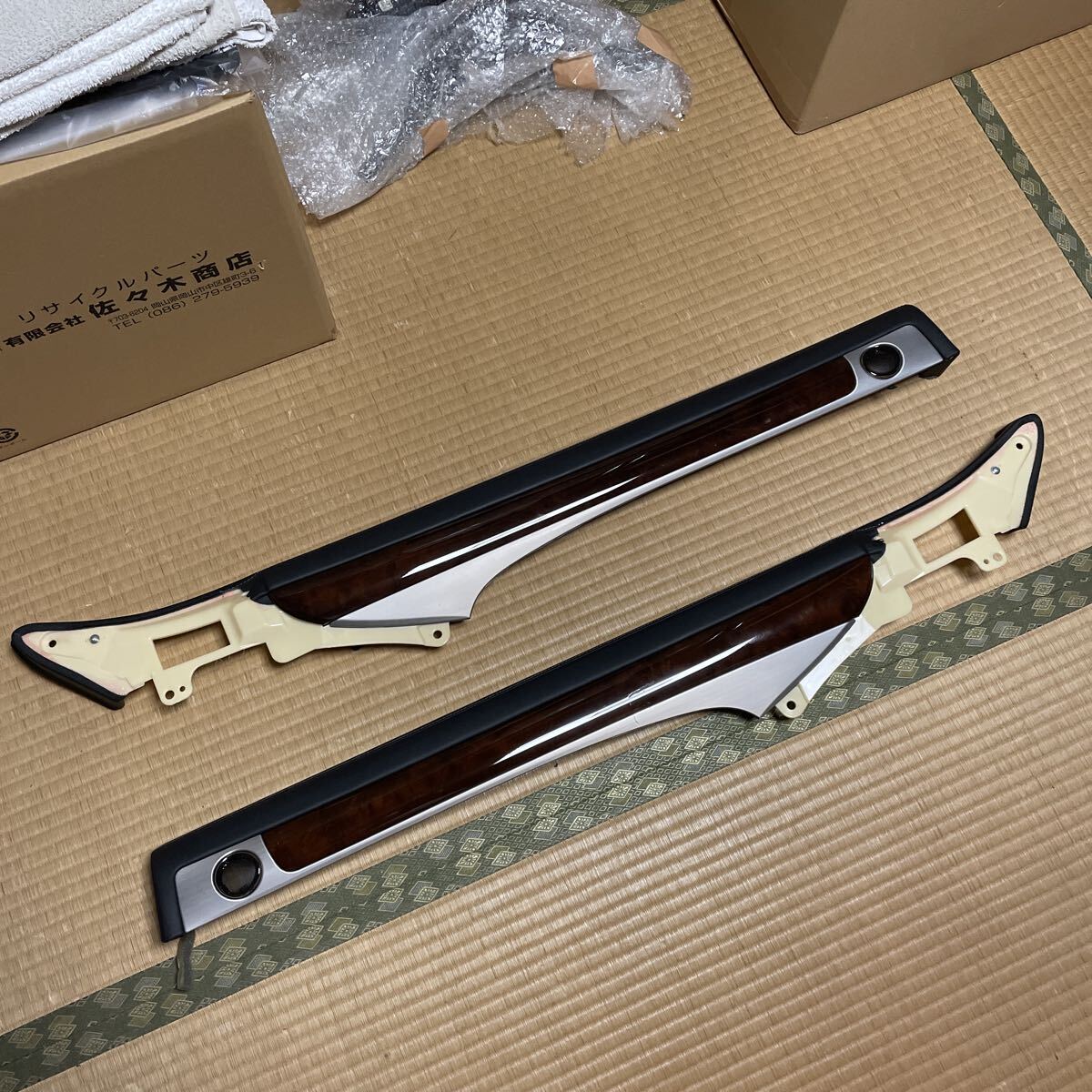 美品 LS460 後期 ロング リア 内張り 本革 マークレビンソン LS600 usf uvf レクサスLS ドアパネル Lセレクト fスポーツ拍卖