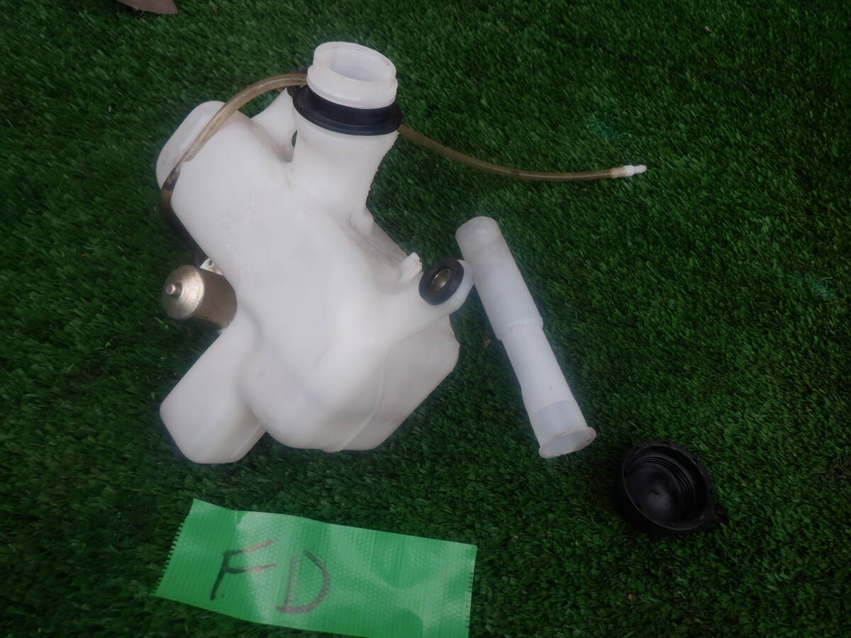 FD3S RX-7  ウォッシャータンク リア用 アンフィニ RX7 FD 黒/PZ 13B RE02 ロータリー拍卖