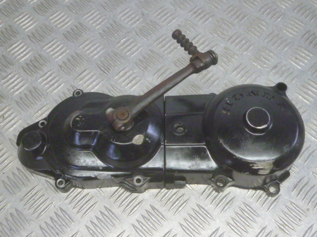 ヤ9.24  スーパーディオ ZX  AF28 AF18E  純正  エンジンカバー/キックカバー/クランクカバー  ☆DIO.SR.ケース拍卖