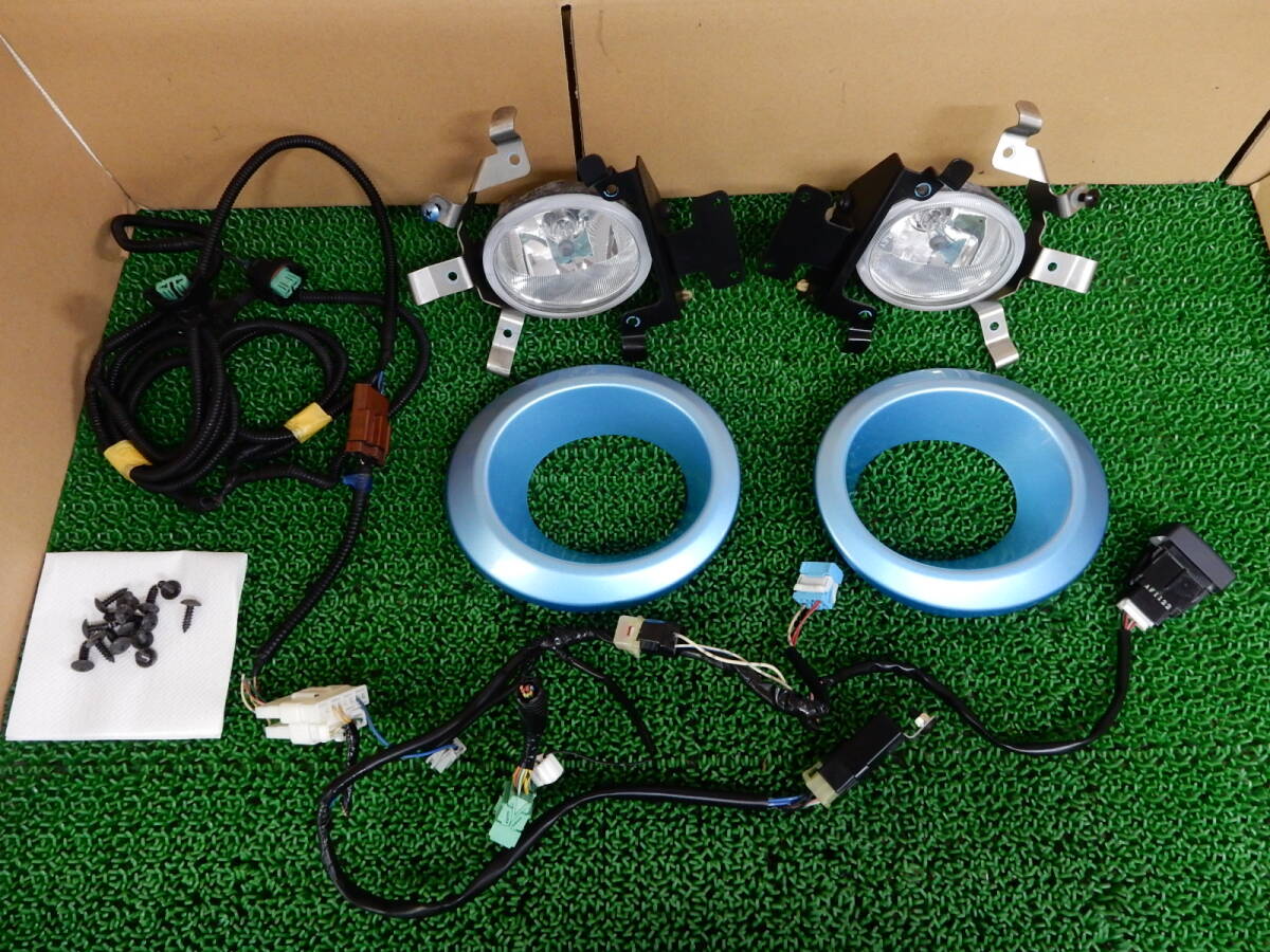 ホンダ JE1 ゼスト フォグ ベゼル ハーネス スイッチ 左右 セット STANLEY P3533 カラー B511M 拍卖