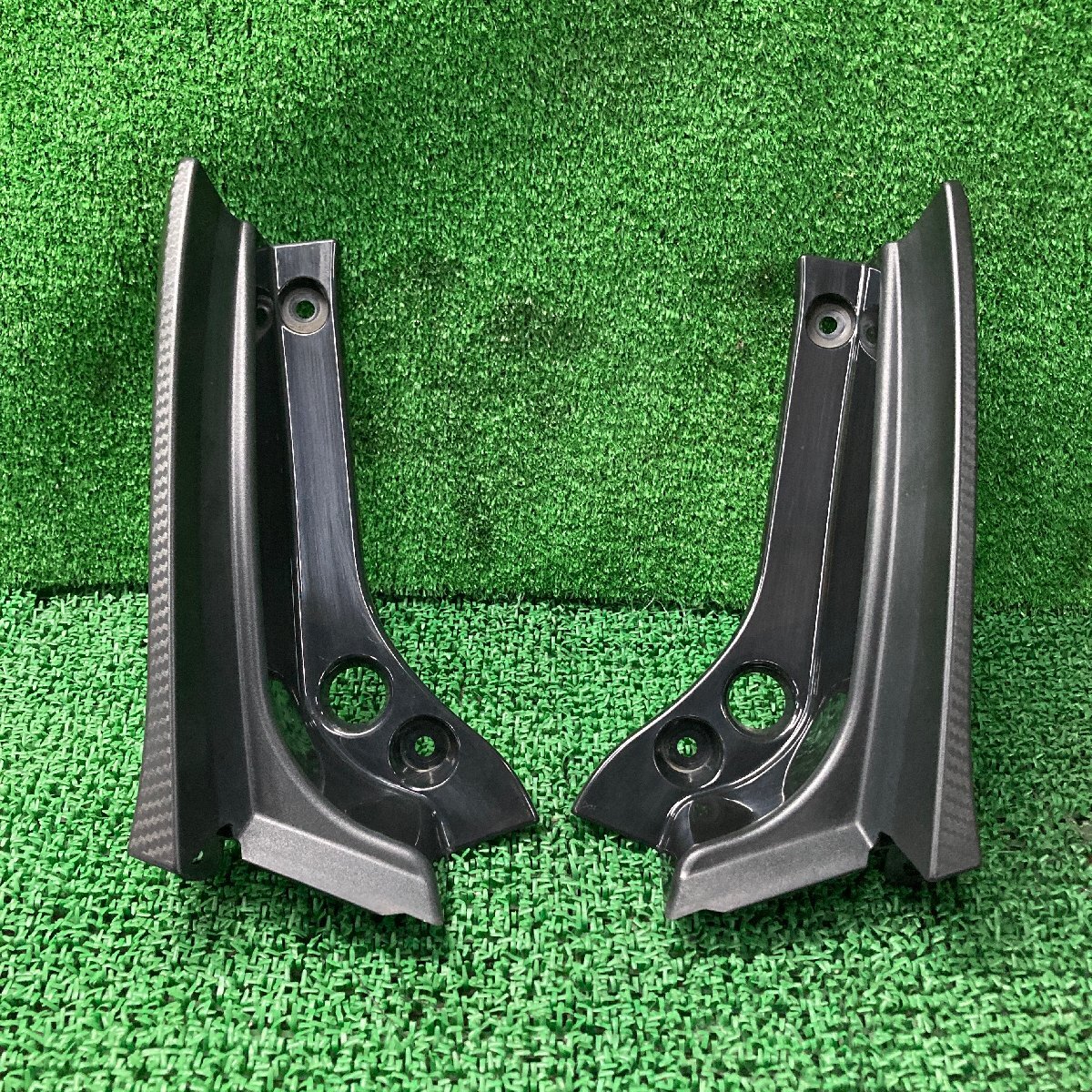 ♪♪ミライース X LA350S クォーター ガーニッシュ テール上部のパネル 左右セット カーボン調 75578-B2060(W5625)♪♪拍卖