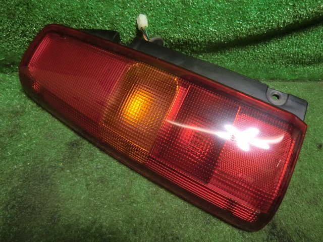 2006/2 ジムニー ABA-JB23W 左テールライト 220-3208拍卖