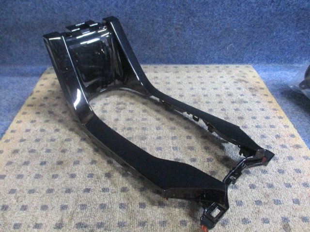 R5 カローラツーリング 5BA-MZEA17W センターコンソール用 パネル 枠 カラード拍卖