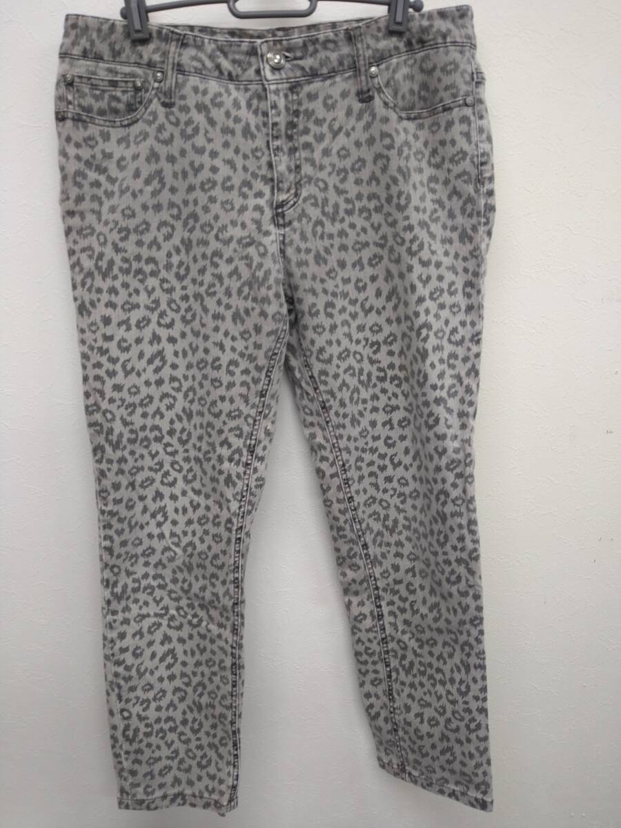 JOUER AUX ECHECS(ジュエ オ ゼシェック)ヒョウ柄パンツ拍卖