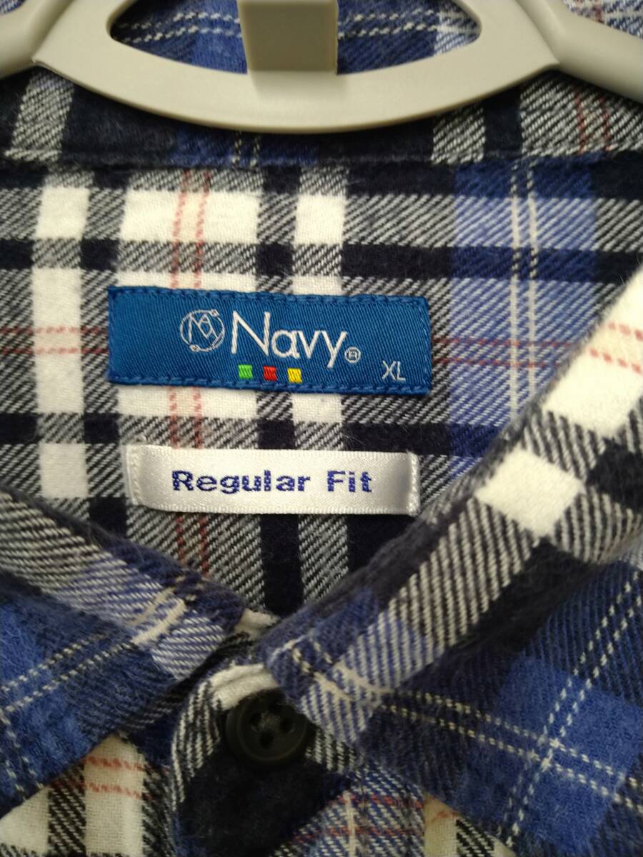 青色チェック柄のネルシャツ拍卖