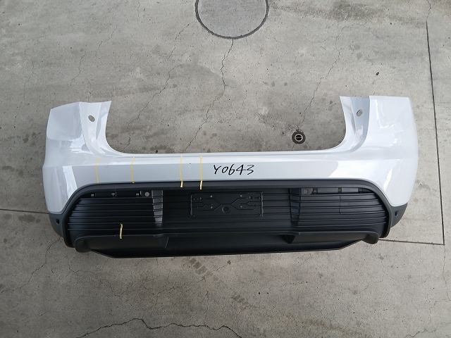 PORSCHE ポルシェ マカンE 純正 リアバンパー 95C807521 グレー系 Y0643拍卖