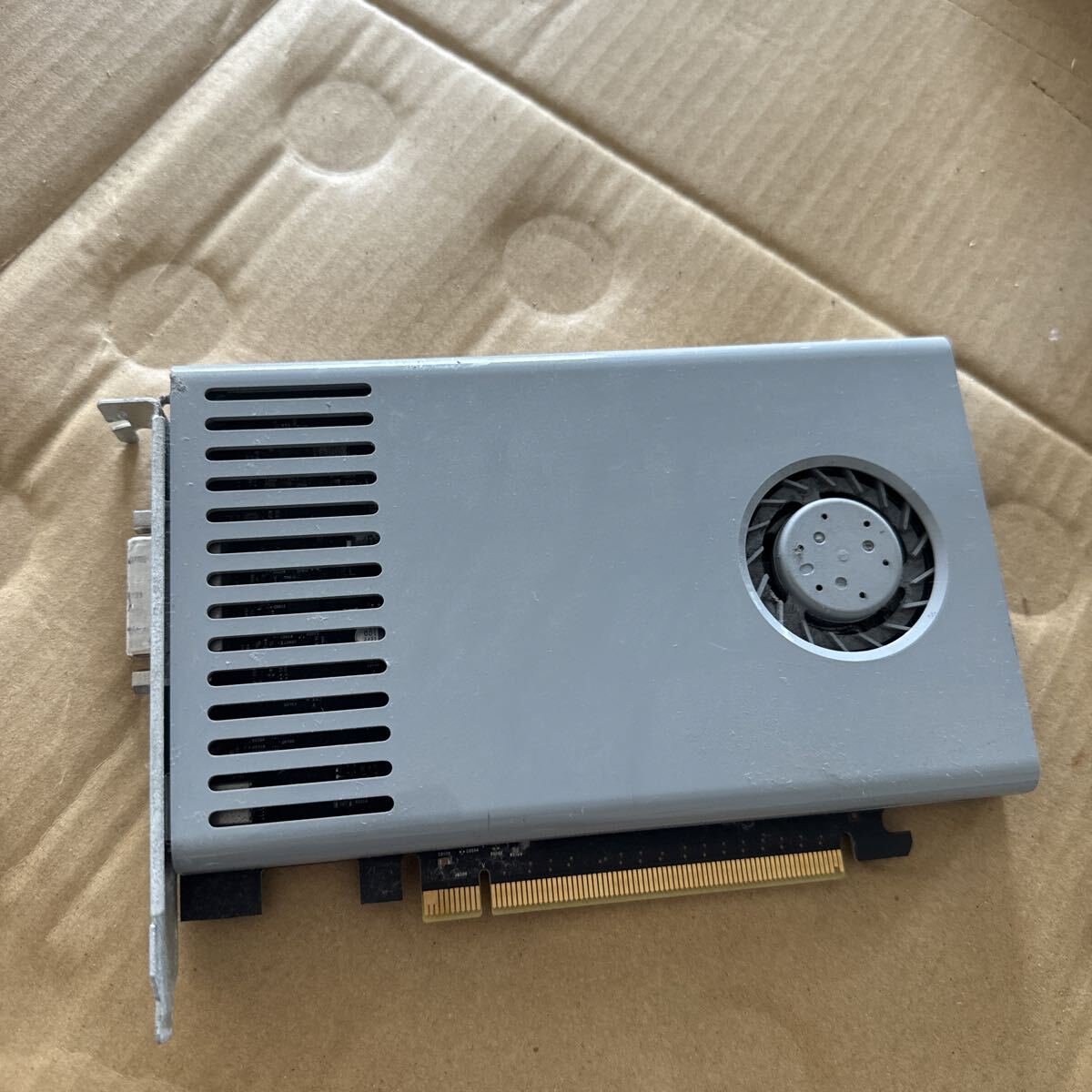 (49-A)【中古パーツ】Apple Nvidia GeForce GT120 A1310 グラフィックボード/ビデオカード拍卖