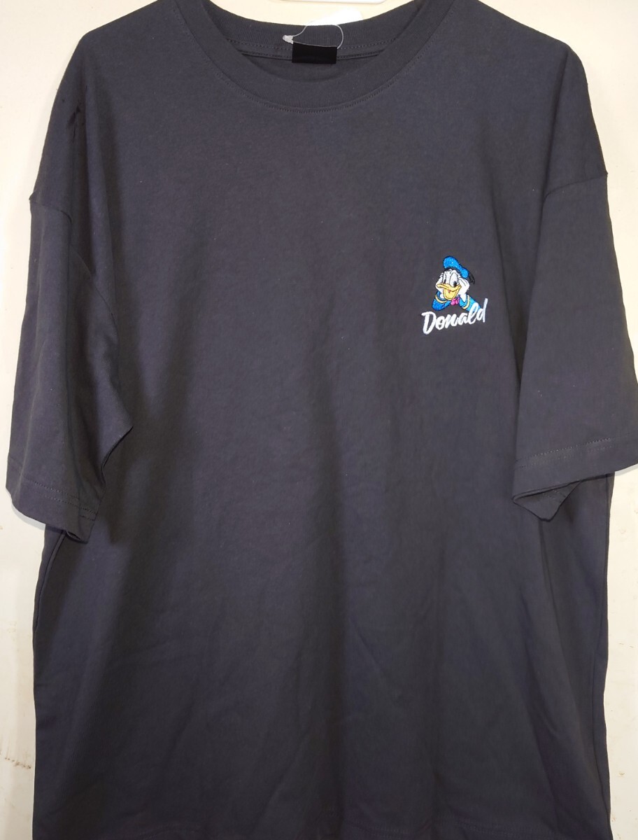 即決 ドナルドダック メンズTシャツ【M】新品タグ付き ディズニー拍卖