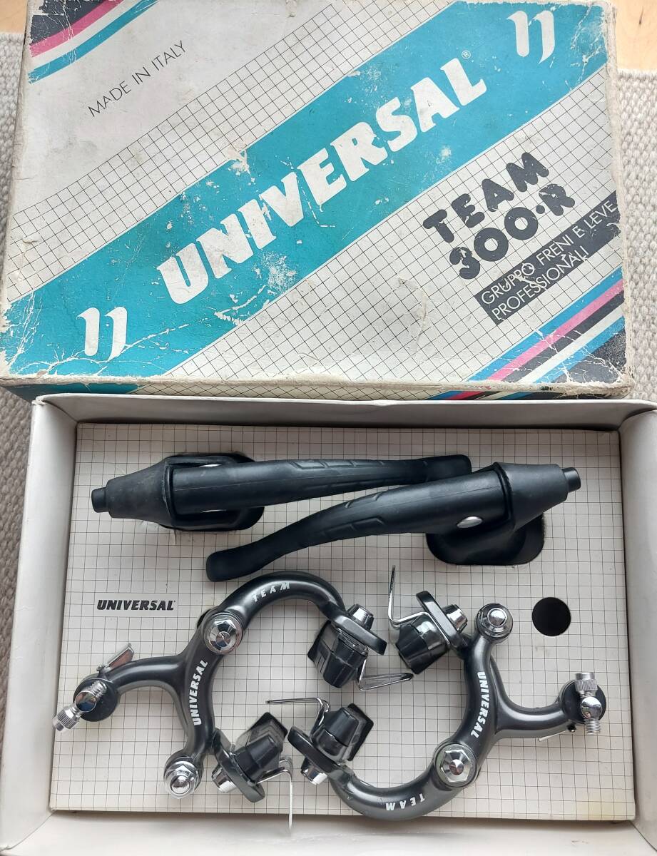 250903_509_37>UNIVERSAL ユニバーサル 前後 サイドプルブレーキ & ブレーキレバー TEAM 300-R >軽量パーツ レストア ロード拍卖