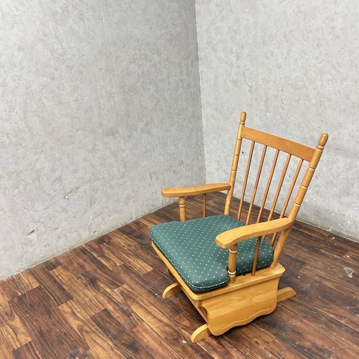 ww3/25 ロッキングチェア 1人掛けソファー W61×D66×H94cm 1S ソファー リビング 家具 レトロ ミッドセンチュリー ★直接引取歓迎◎拍卖