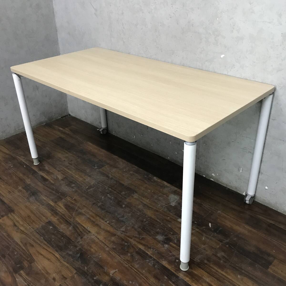 WNY4/96 okamura オカムラ デスク ナチュラル 事務机 会議机 W1400×D700×H720㎜ ミーティングテーブル オフィスデスク キャスター付①◎拍卖