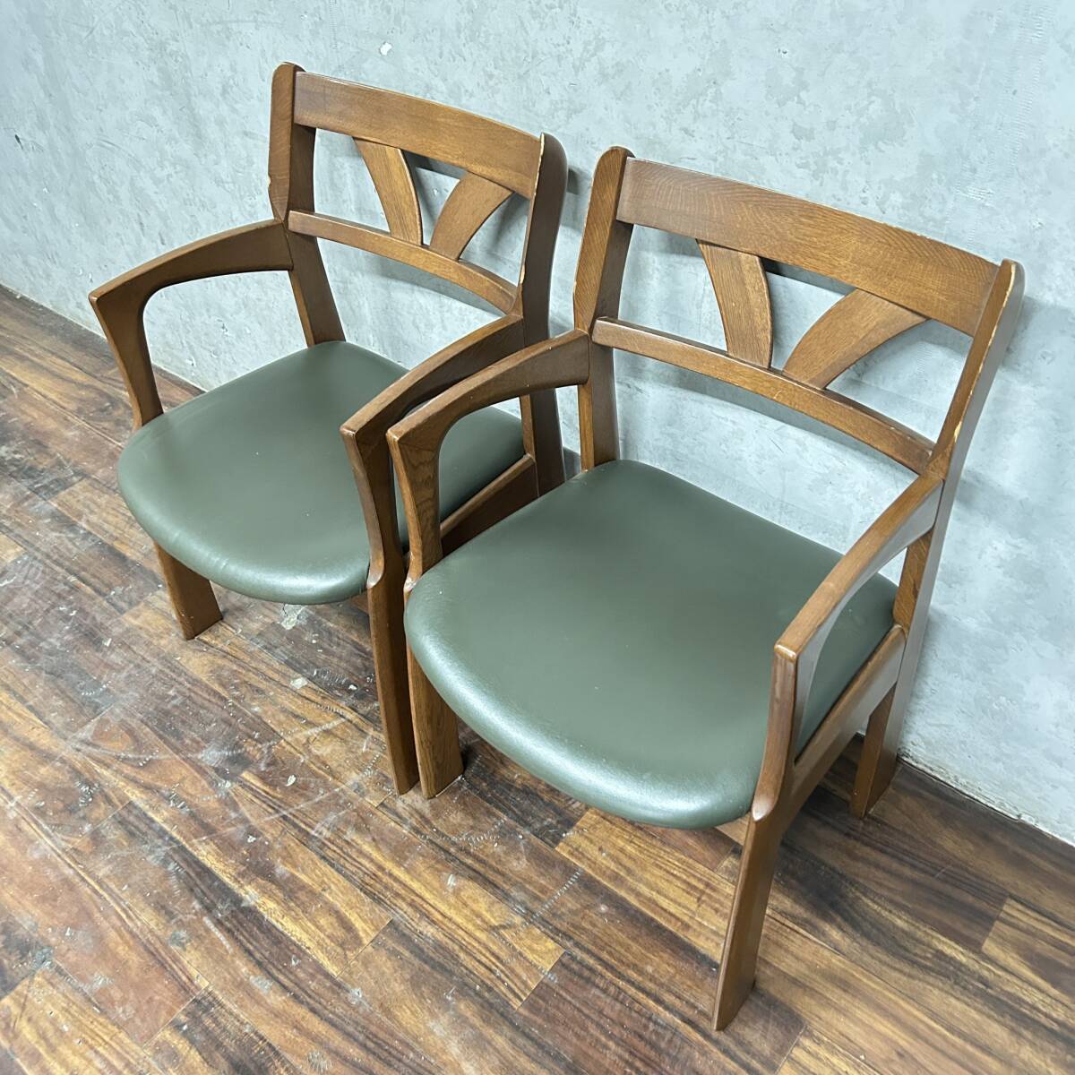 WN1/4 ダイニングチェア 2脚 セット W48×D48×H79cm 椅子 チェア リビング 店舗 カフェ ヴィンテージ アンティーク レトロ ★直接引取歓迎拍卖