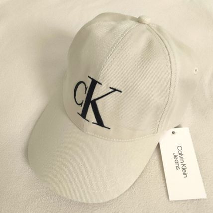 【新品】カルバンクライン Calvin Klein CKロゴキャップ 帽子 ハット ベースボールキャップ メンズ レディース ホワイトベージュ 男女兼用拍卖