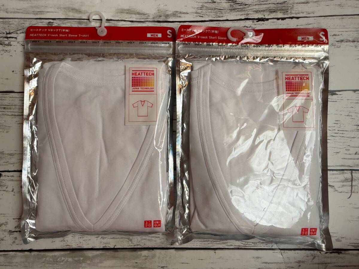未使用★UNIQLO/ユニクロ★ヒートテック VネックT 半袖 メンズ MEN サイズS 2枚セット拍卖