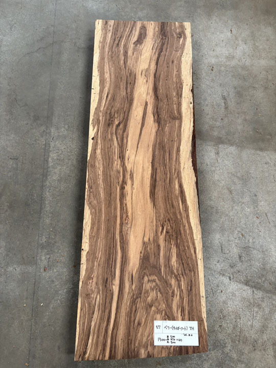 KB-57 ベリー(タイガーハート)無垢一枚板 天板 テーブル 木工 工芸 看板 DIY千葉県引取可拍卖