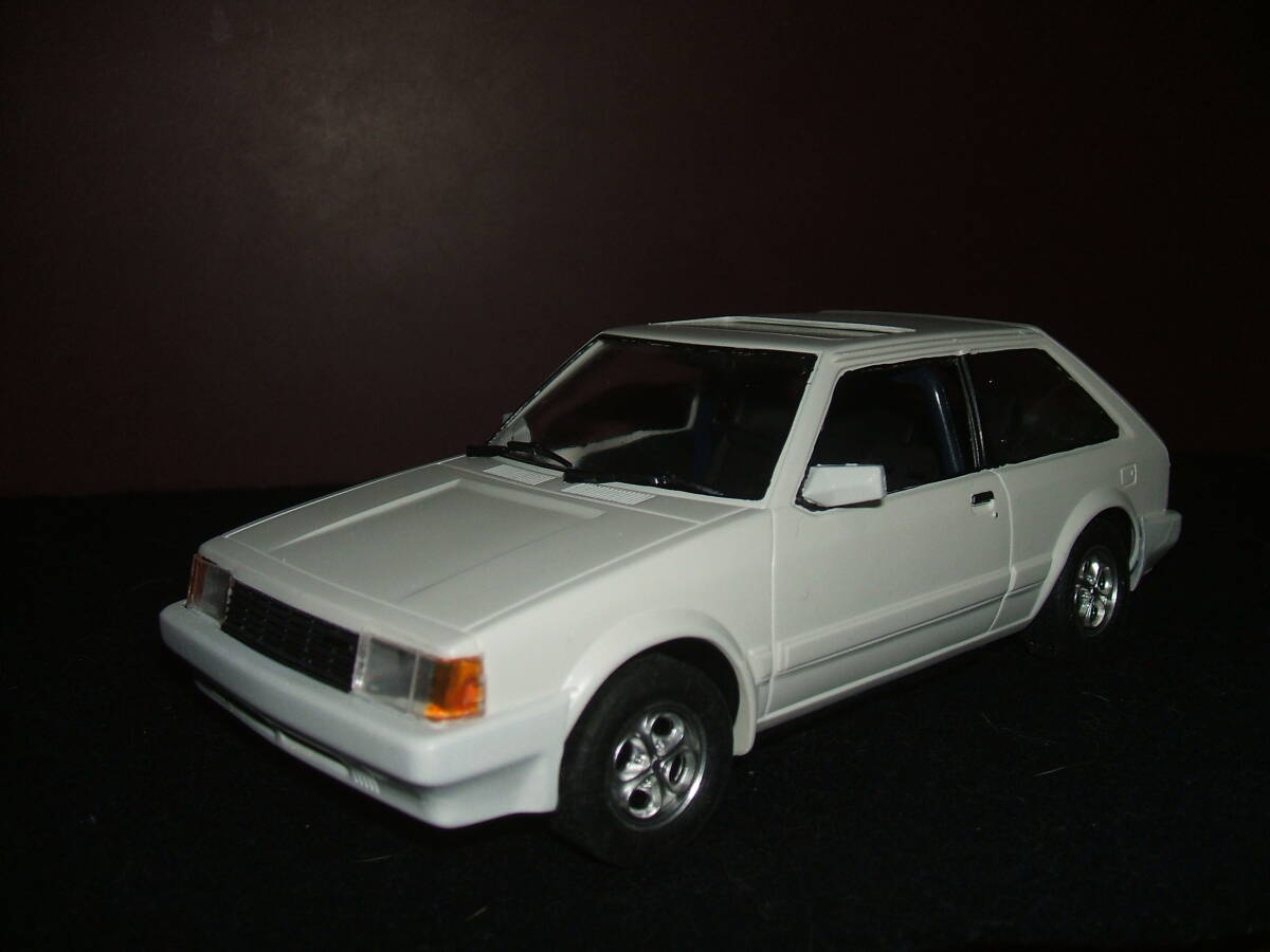 FUJIMI フジミ模型 1/24 マツダ ファミリア 1.5 XG トリノ (BD) 組立品 MAZDA 323 TORINO FAMILIA 東洋工業拍卖