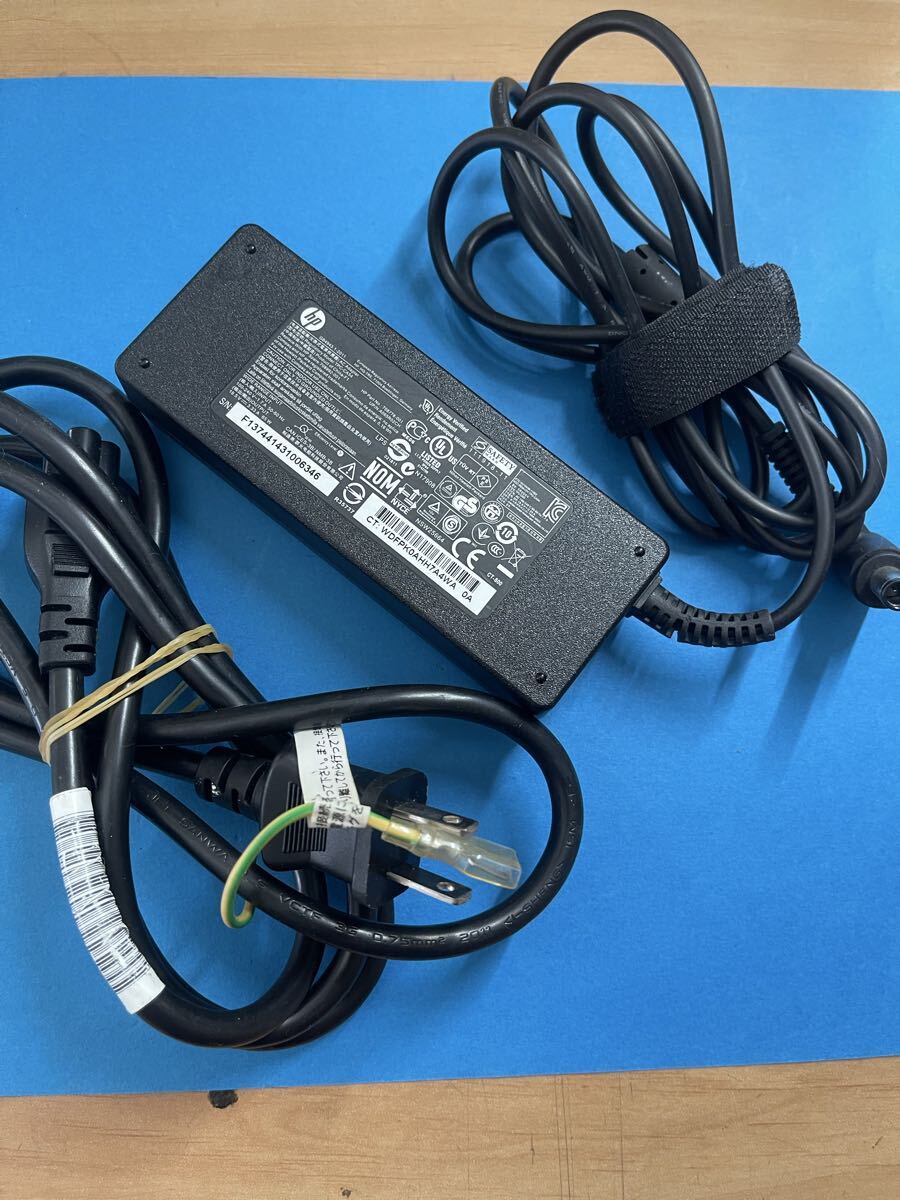 HP ACアダプター TPC-CA54 差し込みL型 外径7.5ミリセンターピン 7日間保障拍卖