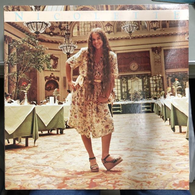 NICOLETTE LARSON / NICOLETTE (BSK3243)拍卖