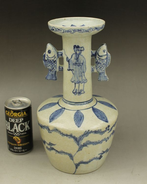 D542 染付 赤毛人物図 魚双耳壺 高砂花瓶 高さ26.5㎝ 花器 花瓶 蔵出し 古玩 珍蔵拍卖