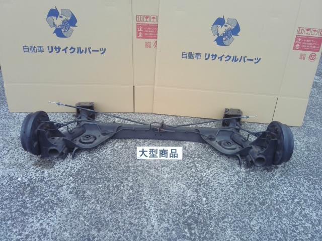 日産(NISSAN)※同梱不可※ジューク YF15 リアアクスルビーム 品番 55501-1KA1A ドラム ABS付 5本拍卖