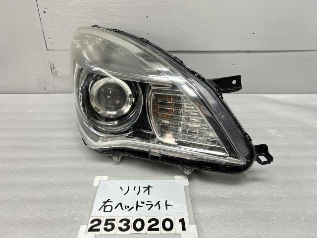 ソリオ MA15S 右ヘッドライト 純正 HID 取付部OK バラスト付 ブラック&ホワイト Z7T 35120-54M20 S-2 016689拍卖