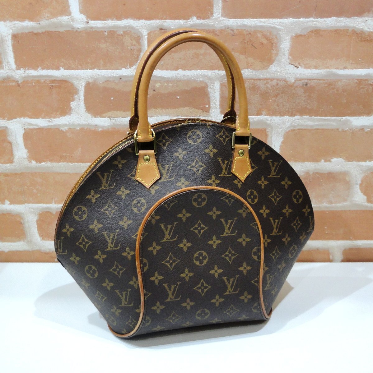 9237T【本物保証】 ヴィトン LV モノグラム エリプス MM ハンドバッグ M51126拍卖