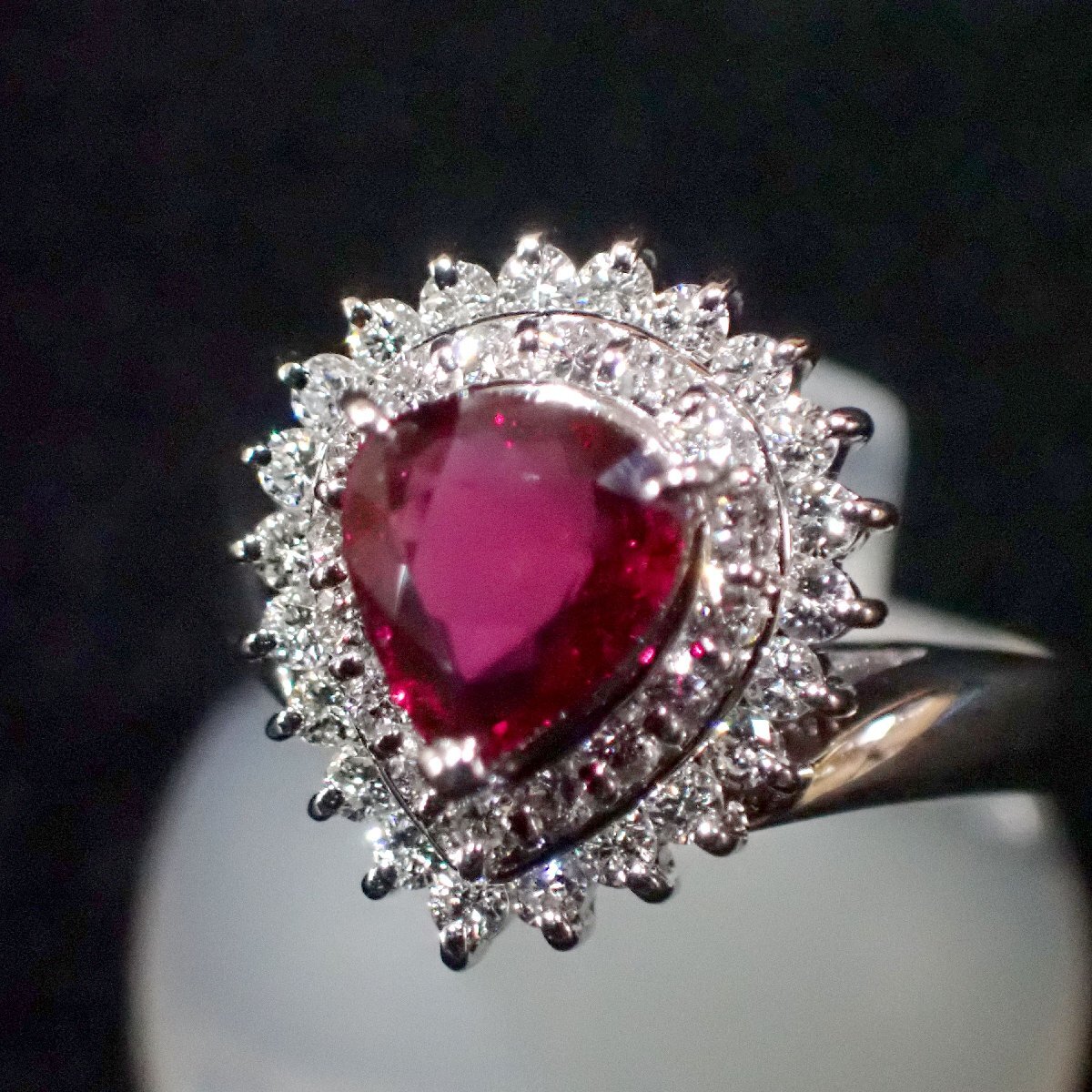 9195T【本物保証】Pt900 ルビー0.76ct ダイヤモンド0.42ct リング 11.5号 総重量6.2g ソーティング付き 指輪 研磨済み拍卖