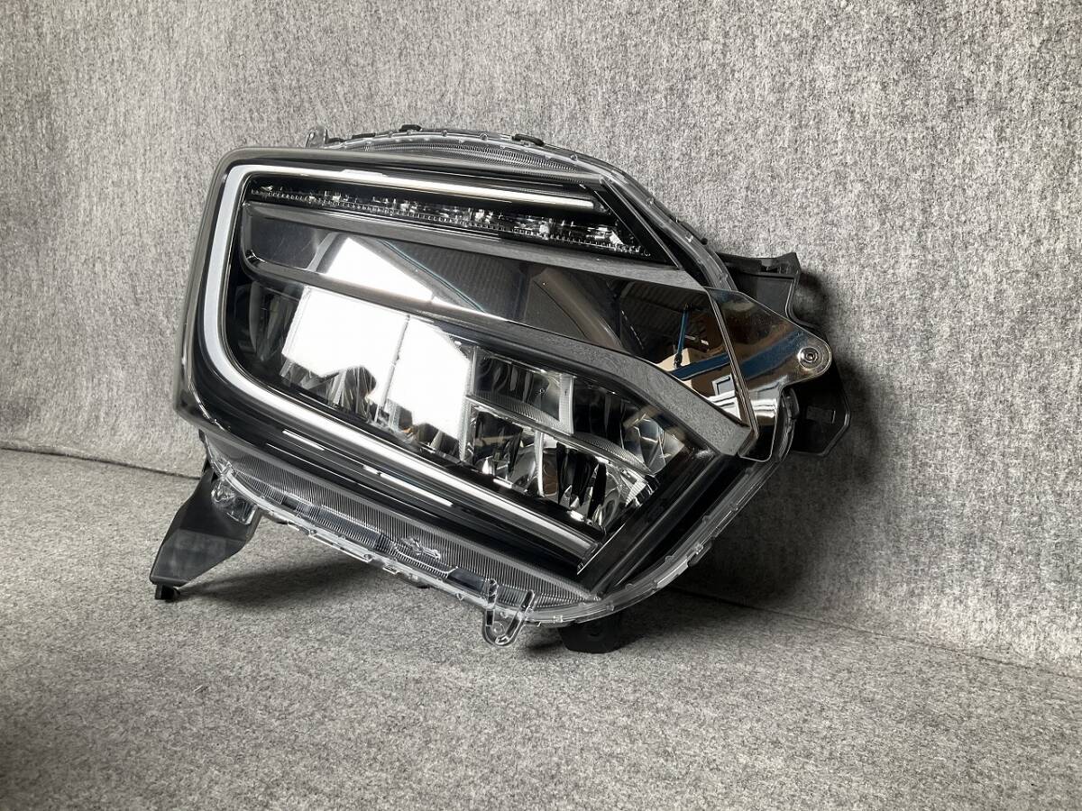 5371-V1 N-BOX JF3/JF4 ヘッドライト LED 前期 右 ☆拍卖