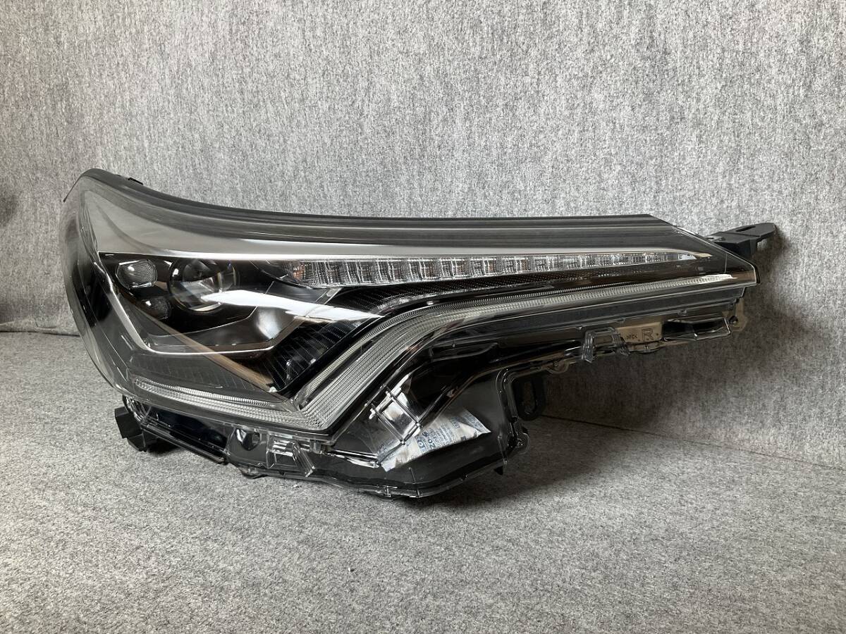 5375-B1 C-HR ZYX10 ヘッドライト LED 前期 右 ☆拍卖