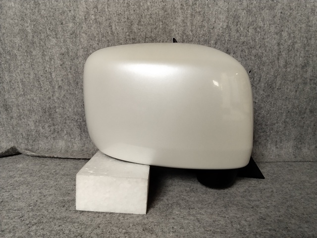 N1068-S1 スズキ純正 スペーシア MK42S サイドミラー 右 Z7T 84701-81M33 ☆拍卖