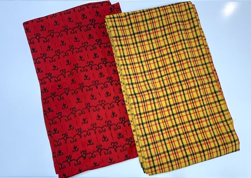 花とら●リサイクル着物 ウール 2枚まとめて リメイク 素材 赤 黄 格子 250826拍卖
