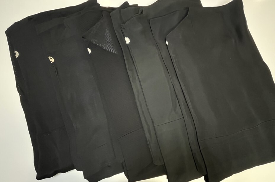 花とら●リサイクル着物 喪用 袷 絽 単衣 5枚まとめて リメイク 素材 細工用 250825拍卖