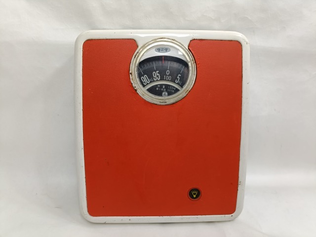 ■昭和レトロ タニタ 鉄製 アナログ体重計 秤量 100kg/日本計量協会 ビンテージ 小道具拍卖