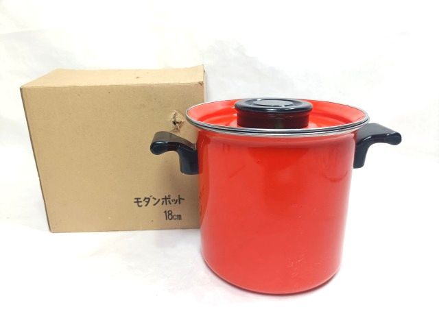 未使用 保管品 ホーロー モダンポット 赤 18cm レトロな琺瑯ナベ/調理 料理 器具拍卖