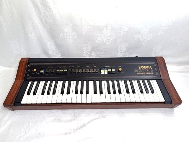 希少 YAMAHA SK10 ビンテージ 70s アナログ シンセサイザー SYMPHONIC ENSEMBLE キーボード ジャンク/ヤマハ 楽器拍卖