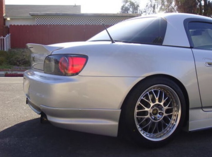 即決 中古品 ホンダ S2000 トランクスポイラー リアスポイラー リアウイング シルバーストーンメタリック 送料無料拍卖