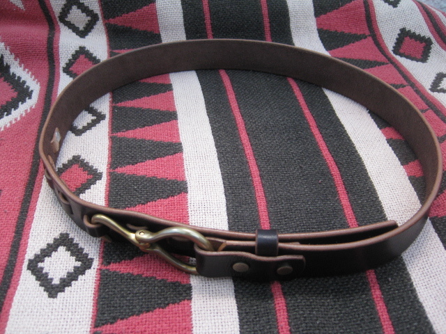 ★多脂革 サドルレザーベルト 幅35ミリ ダークブラウン ほぼブラック ハンドシュリンク★ ハンドメイド アメカジ ハーレー拍卖