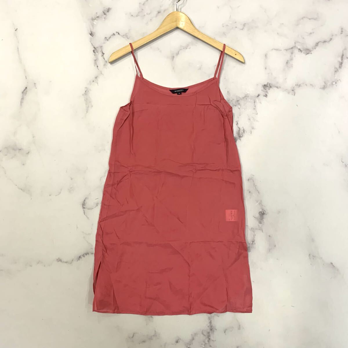 G ▼ 着心地抜群!! BURBERRY バーバリー キャミソール 38 レディース インナー トップス拍卖