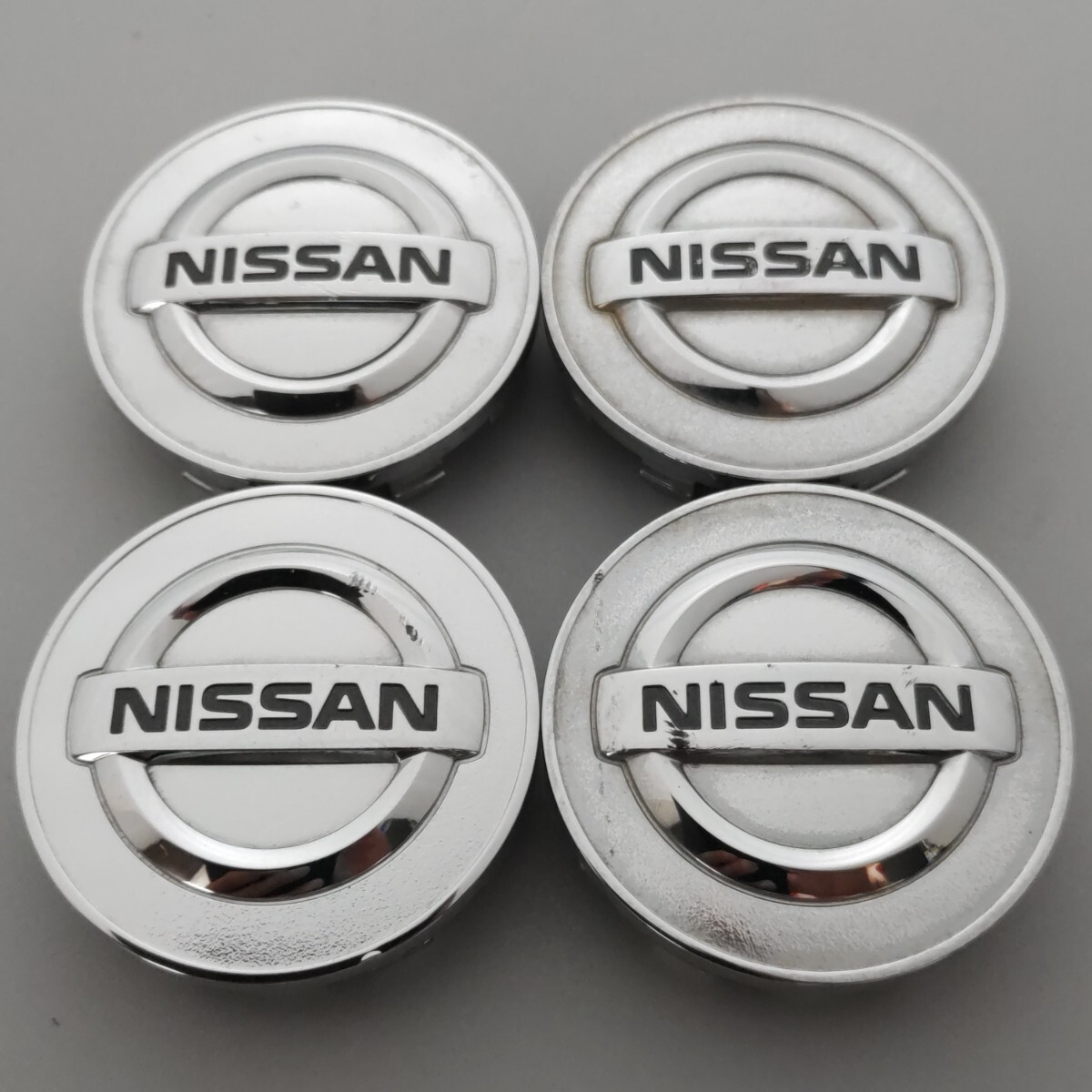 NISSAN 日産 ⑰ センターキャップ ノート セレナ マーチ キューブ ジューク エルグランド エクストレイル スカイライン Z33 Z34 R33 R34拍卖