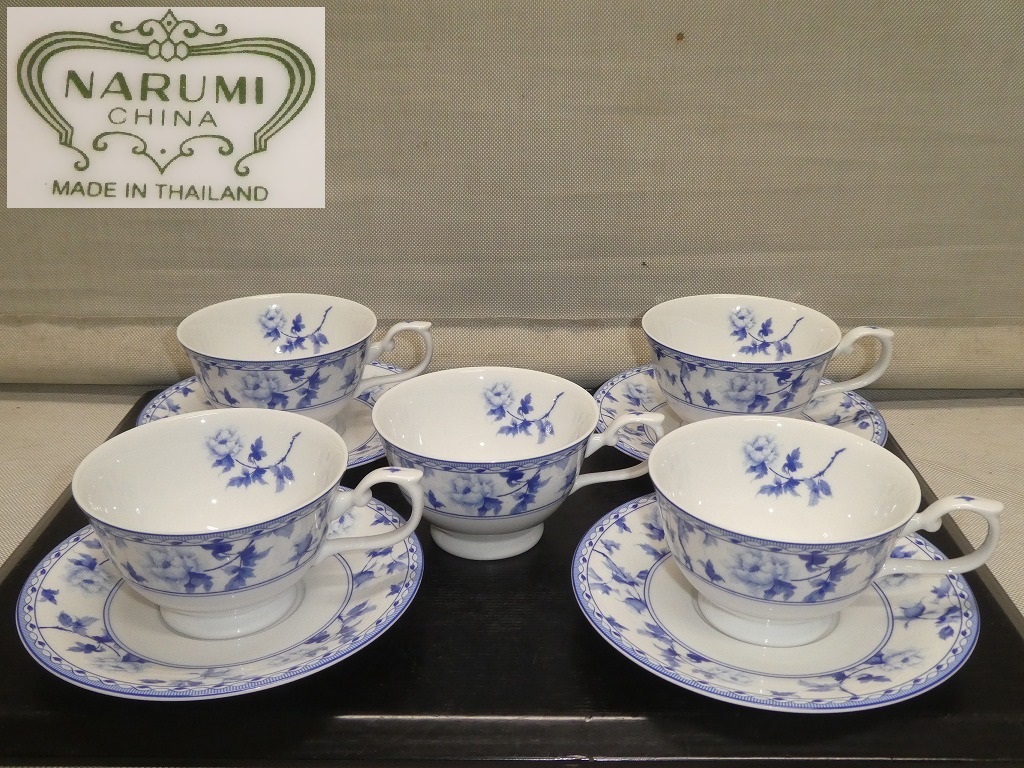 ●ナルミ NARUMI CHINA 花柄 カップ&ソーサー 4客セット (カップ5客ソーサー4枚)ブルーローズ ティーカップ コーヒー 珈琲 紅茶 ●拍卖