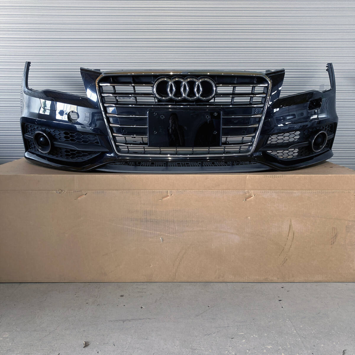 アウディ A7(4G系) 純正 フロントバンパー 4G8.807.611.A拍卖